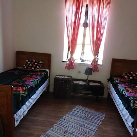 Country House Pivnica Milic Rogljevo Apartamento Exterior foto